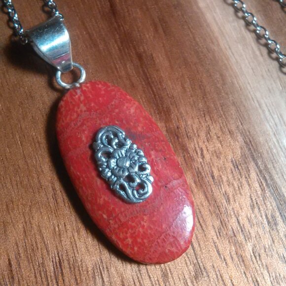 Red Sponge Coral Sterling Silver Pendant Stainless Steel Necklace - Picture 1 of 10